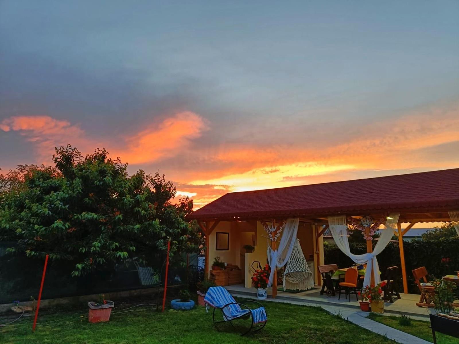 Casa Enka Hotel Tuzla Bagian luar foto