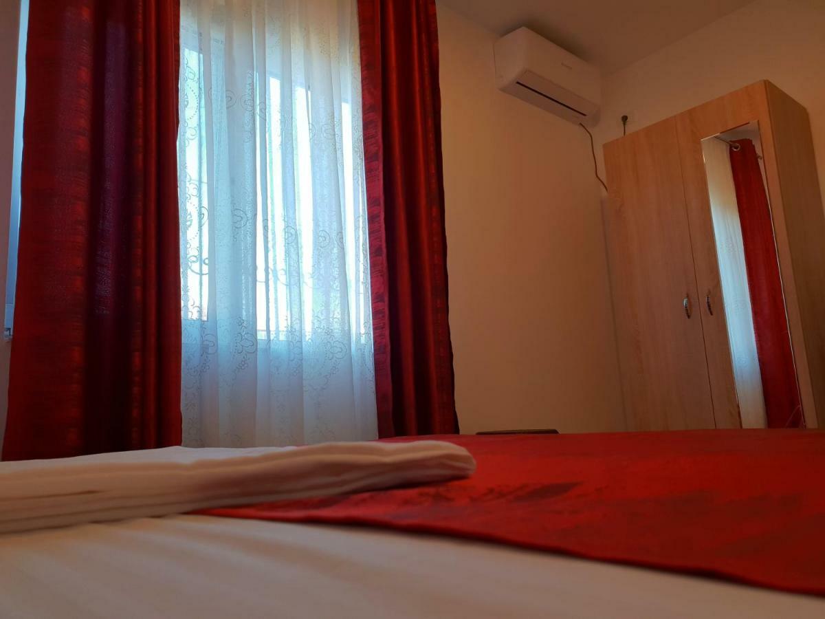 Casa Enka Hotel Tuzla Bagian luar foto