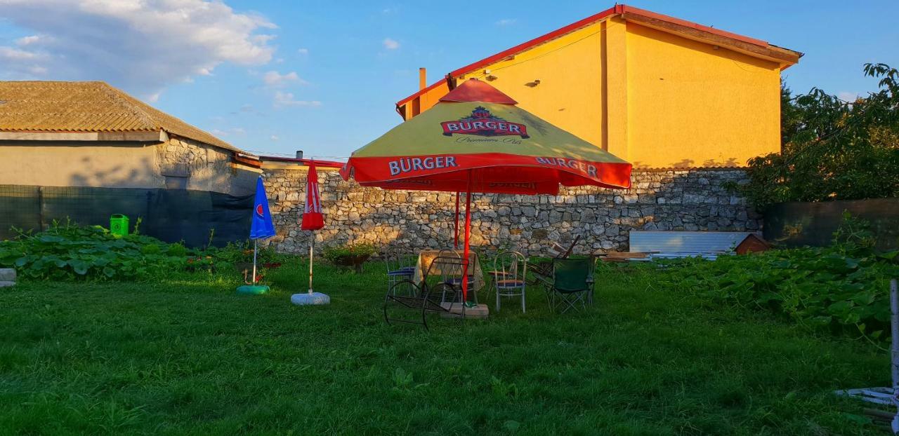 Casa Enka Hotel Tuzla Bagian luar foto